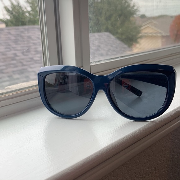 Navy Blue sunglasses - Picture 4 of 4